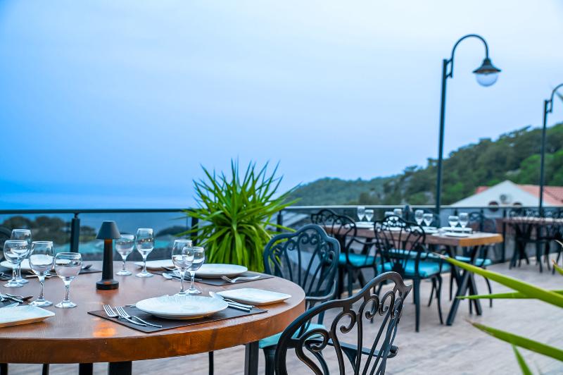 Ramada By Wyndham Fethiye Oludeniz - Restoran