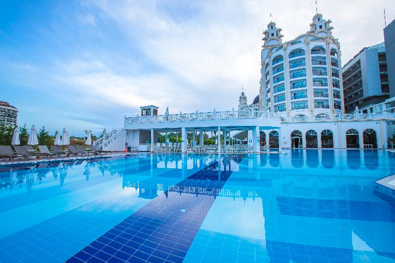 Jadore Deluxe Hotel & Spa - Havuz