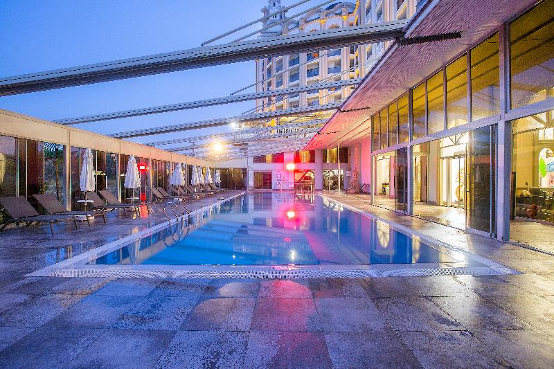 Jadore Deluxe Hotel & Spa - Havuz