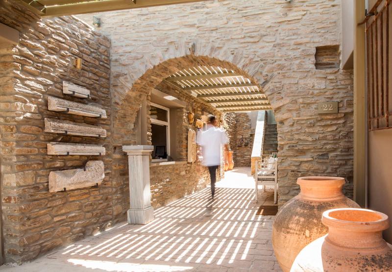 Aeolis Tinos Suites - Lobi