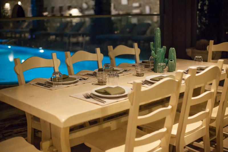 Aeolis Tinos Suites - Restoran