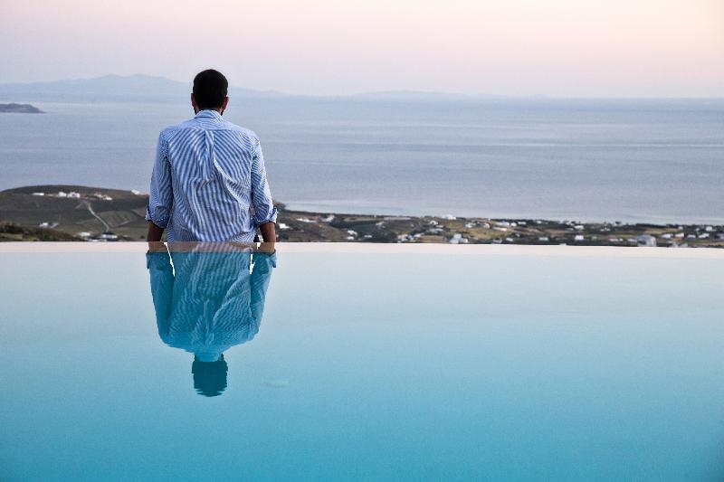 Aeolis Tinos Suites - Teras