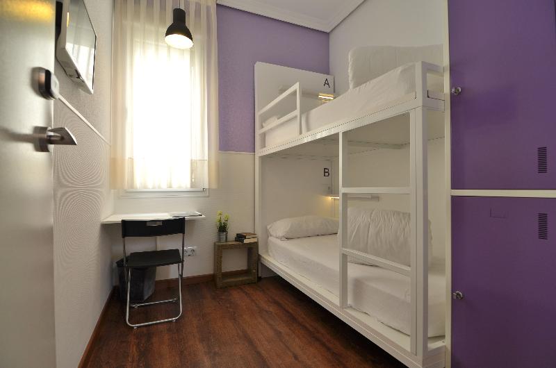 Far Home Atocha - Oda