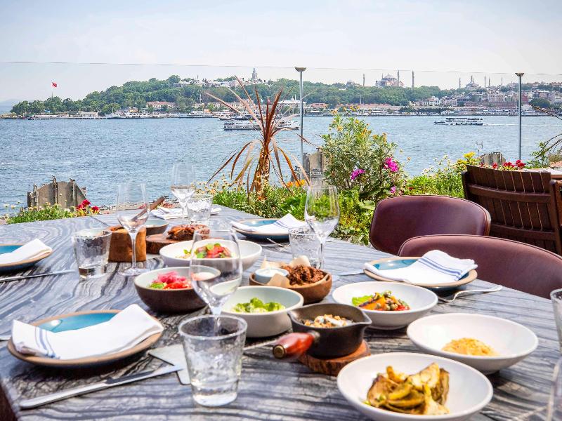 Novotel İstanbul Bosphorus - Restoran