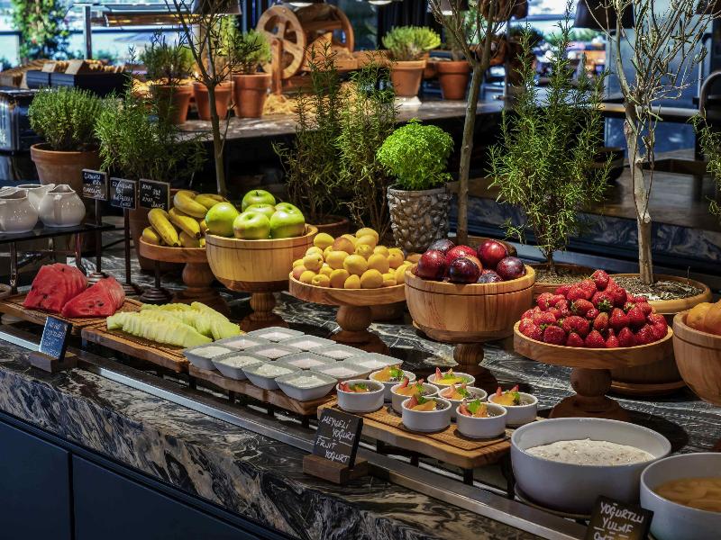 Novotel İstanbul Bosphorus - Restoran