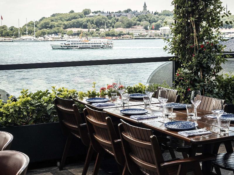 Novotel İstanbul Bosphorus - Restoran