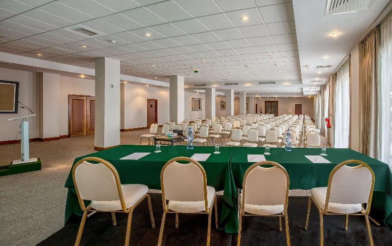 Verdi Santarem - Toplantı