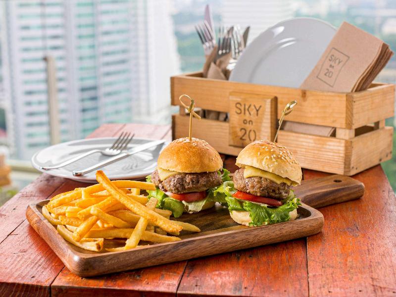Novotel Bangkok Sukhumvit 20 - Restoran