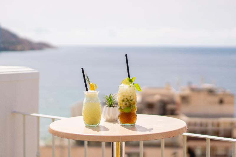 Hotel Queens - Teras