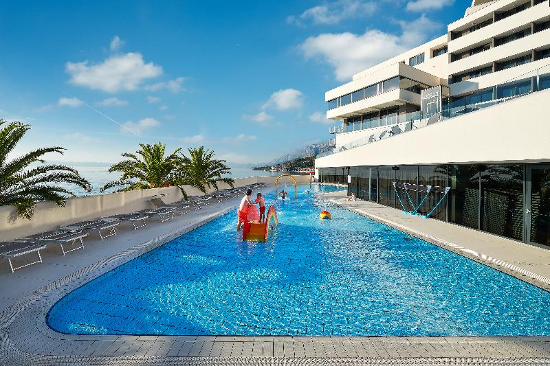 Medora Auri Family Beach Hotel - Havuz