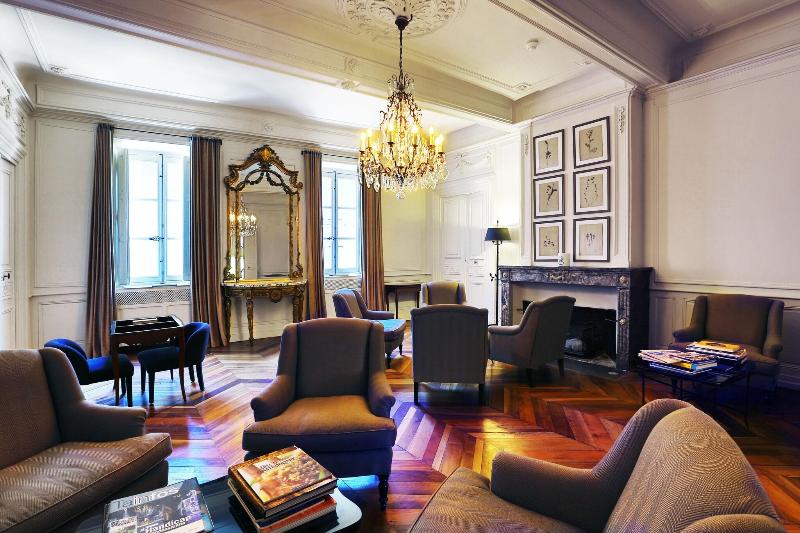 Hôtel de la Villeon - Lobi