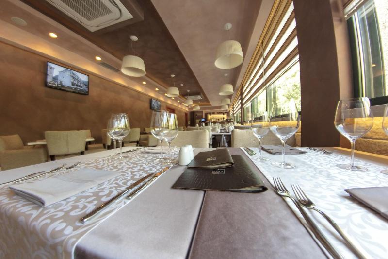 Hotel Porto In - Restoran