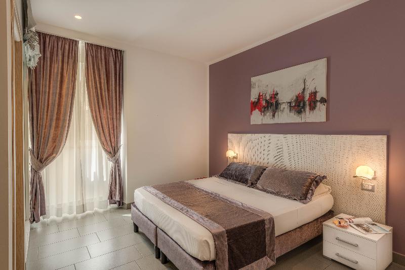 Trevi Palace Hotel - Oda