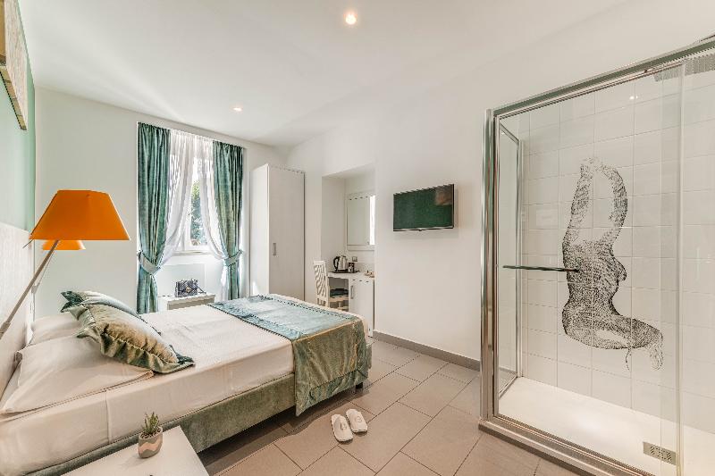 Trevi Palace Hotel - Oda