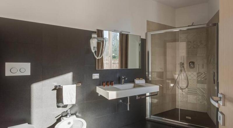 Trevi Palace Hotel - Oda