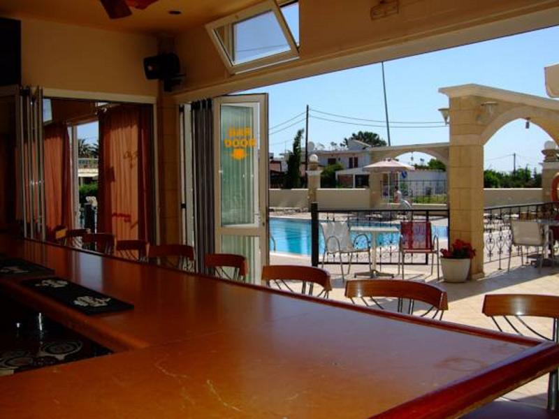 Antonios Hotel - Bar
