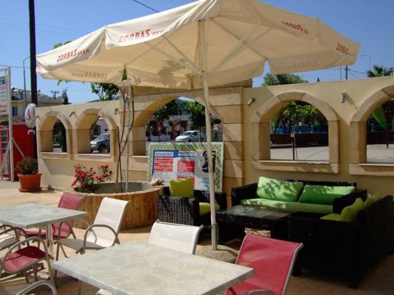 Antonios Hotel - Bar