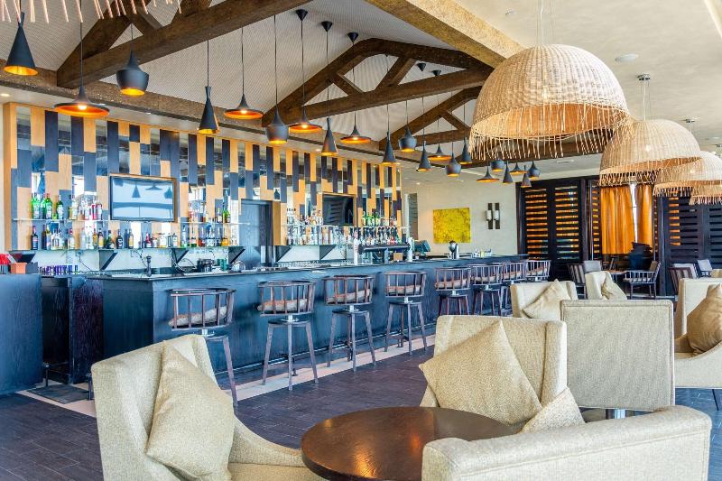 Radisson Blu Hotel Sohar - Bar