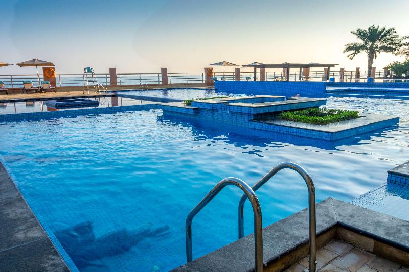 Radisson Blu Hotel Sohar - Havuz