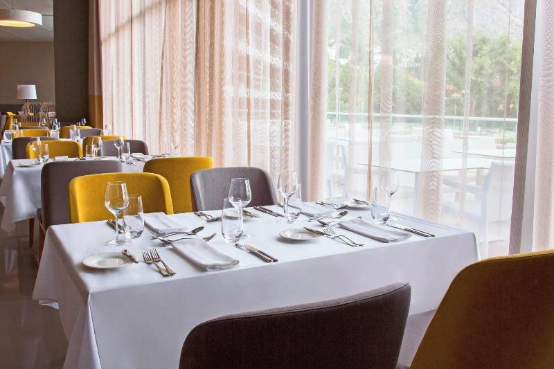 Sheraton Dubrovnik Riviera Hotel - Restoran