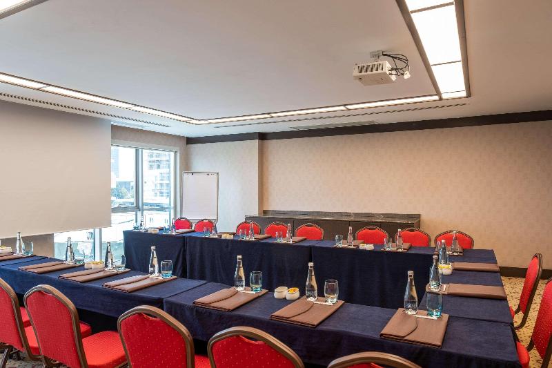 Clarion Hotel Istanbul Mahmutbey - Toplantı