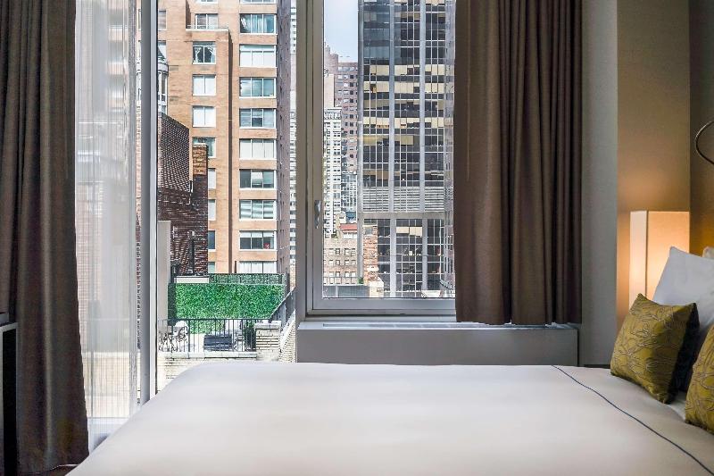 The Bernic New York City Tapestry Col by Hilton - Oda
