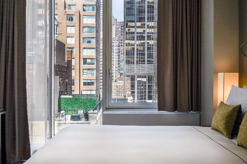 The Bernic New York City Tapestry Col by Hilton - Oda