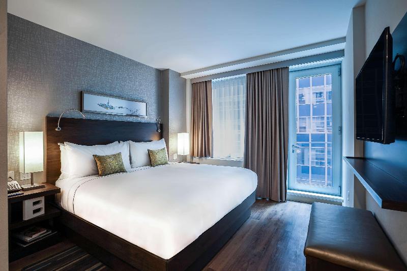 The Bernic New York City Tapestry Col by Hilton - Oda