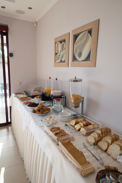 Christina Studios - Restoran