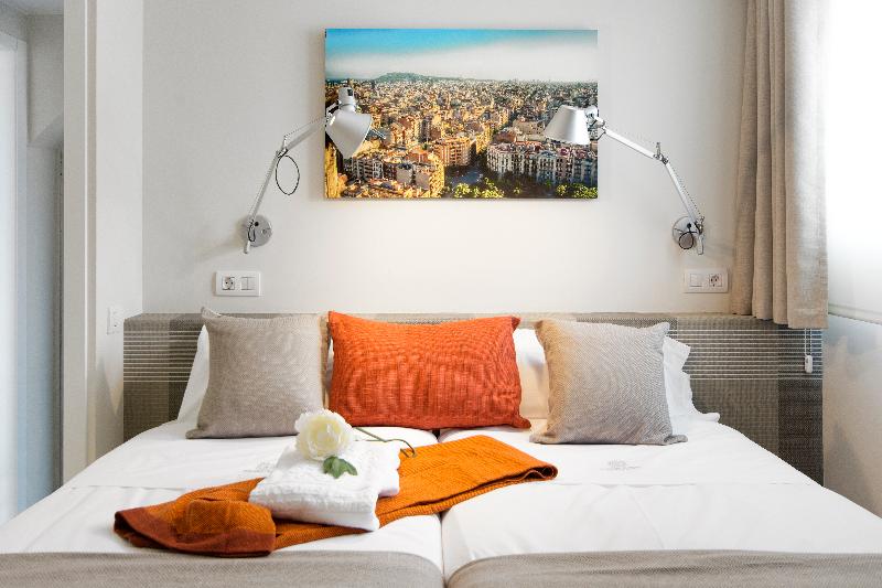 Mercedes Heritage Apartments - Oda