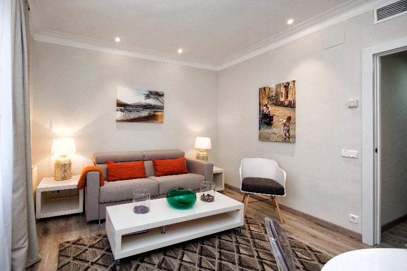 Mercedes Heritage Apartments - Oda