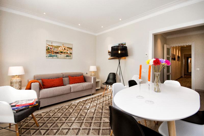 Mercedes Heritage Apartments - Oda