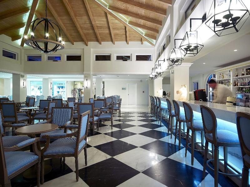 Anemos Luxury Grand Resort - Bar