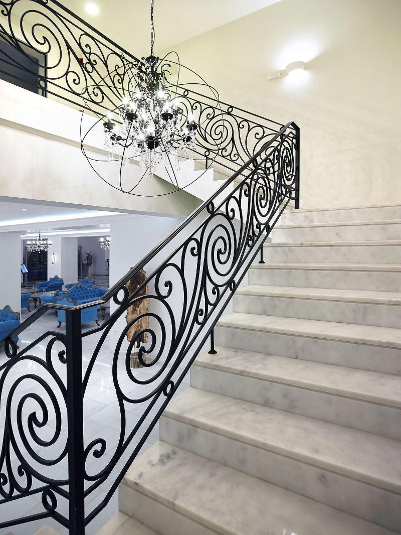 Anemos Luxury Grand Resort - Lobi