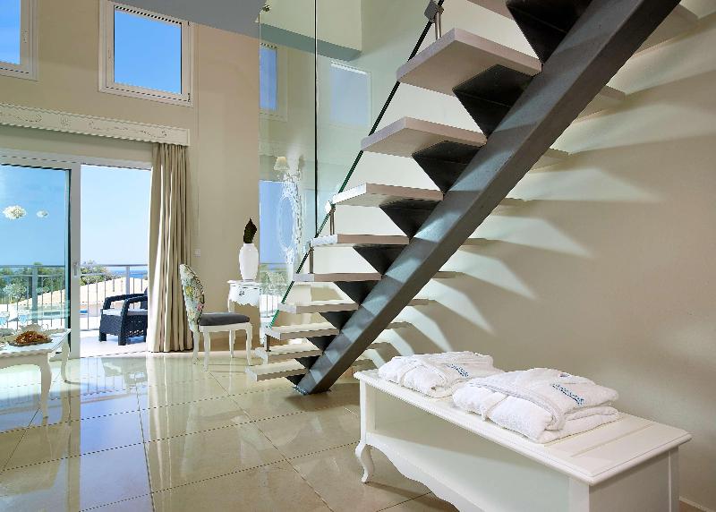 Anemos Luxury Grand Resort - Oda