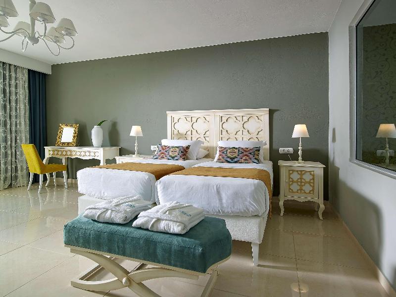 Anemos Luxury Grand Resort - Oda