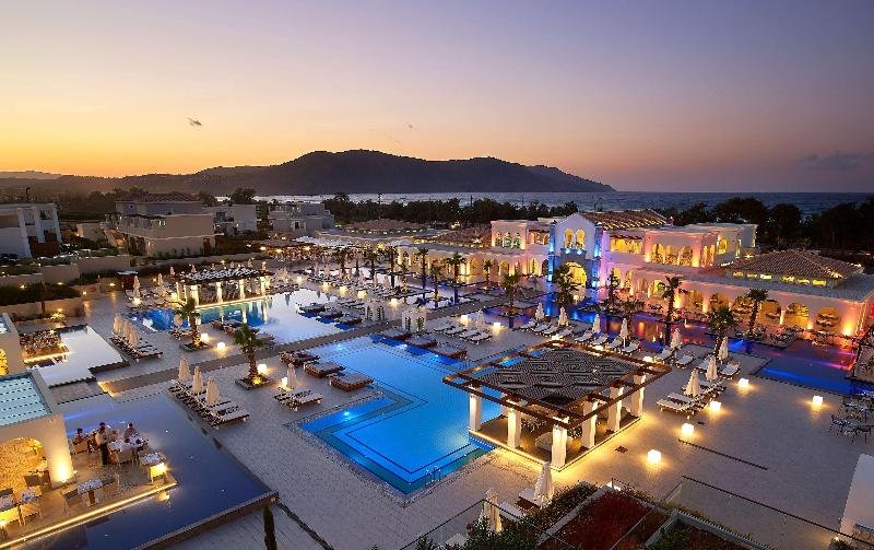 Anemos Luxury Grand Resort - Havuz