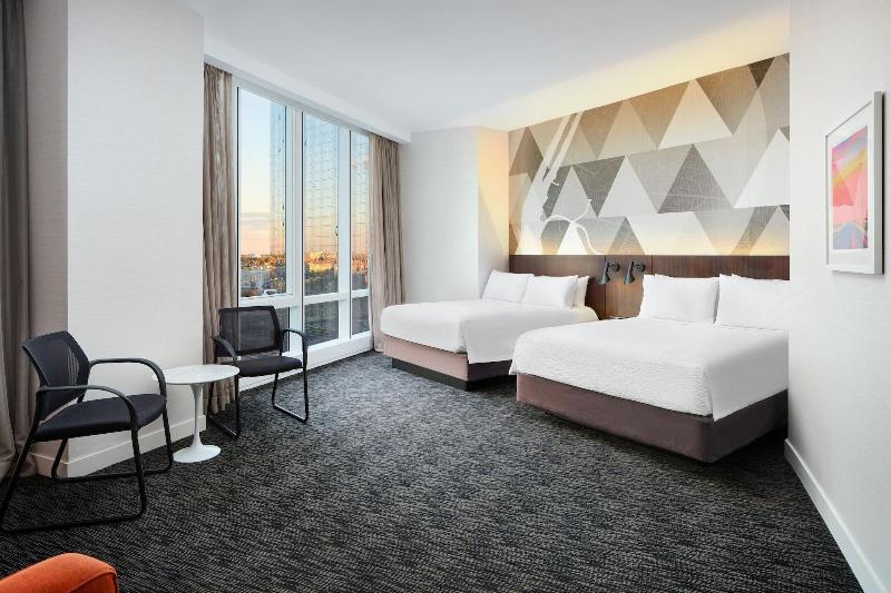 Courtyard Long Island City/New York Manhattan View - Oda