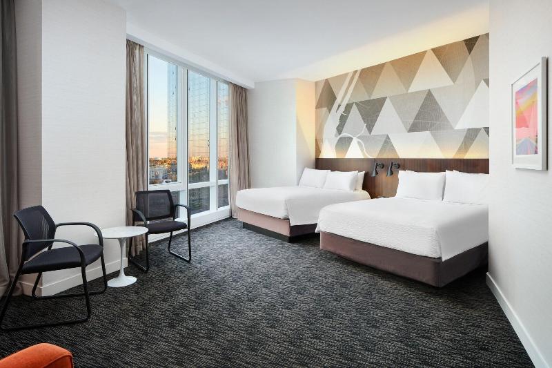 Courtyard Long Island City/New York Manhattan View - Oda
