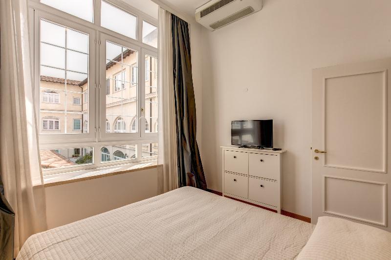 Apollo Apartments Colosseo - Oda