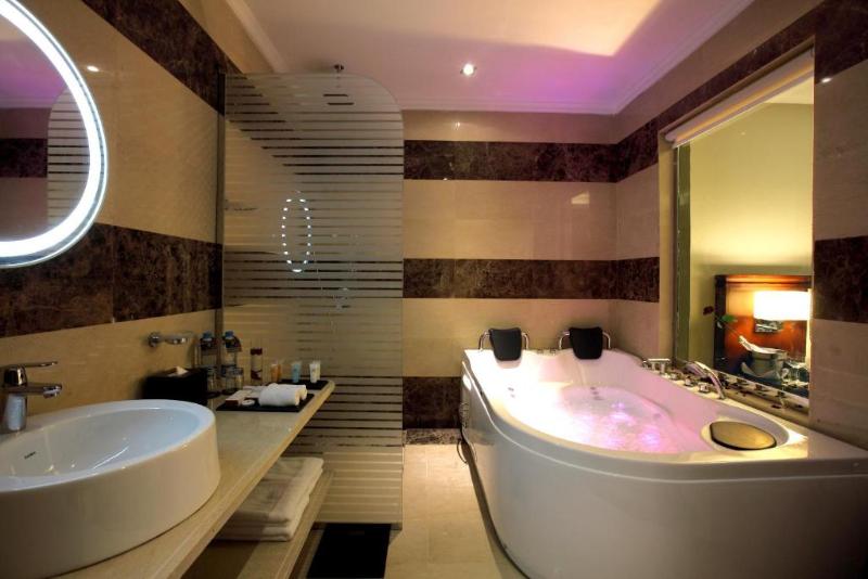 Grand Plaza Dhabab - Oda