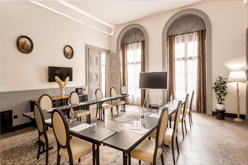 Appart'City Collection Nîmes Arenes - Toplantı