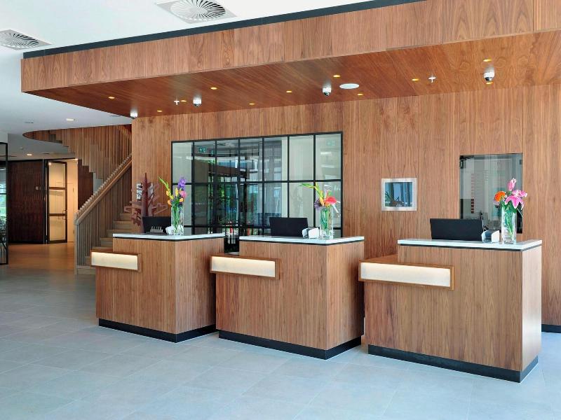 Courtyard by Marriott Amsterdam Arena - Lobi