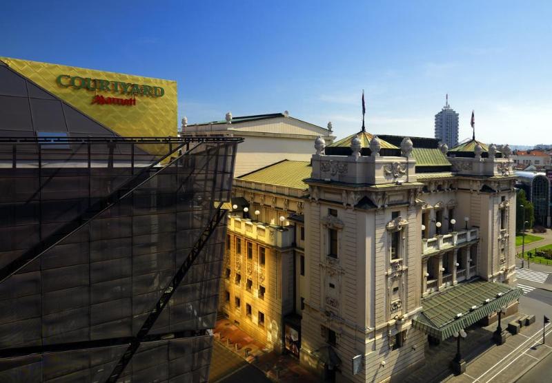 Courtyard Belgrade - Genel