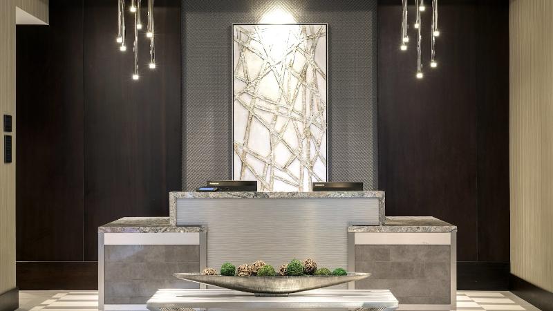 Courtyard by Marriott Edgewater NYC Area - Lobi