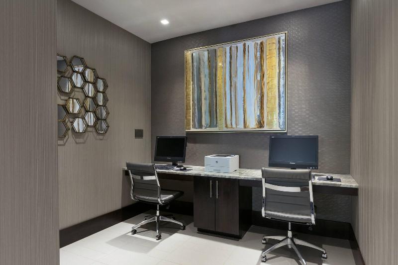 Courtyard by Marriott Edgewater NYC Area - Toplantı