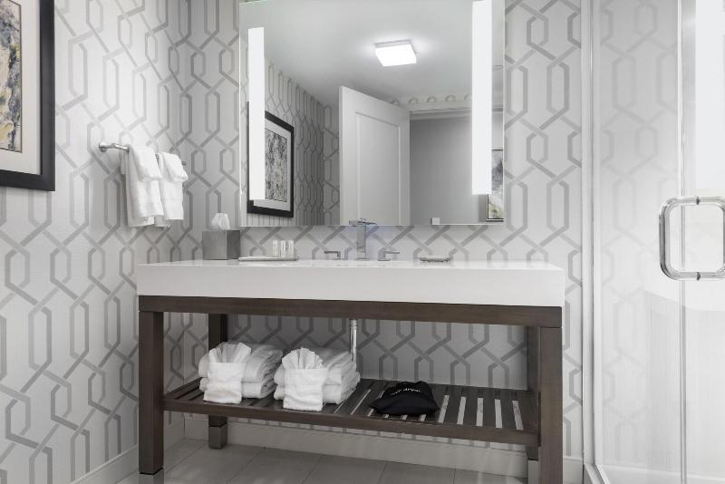 Courtyard by Marriott Edgewater NYC Area - Oda