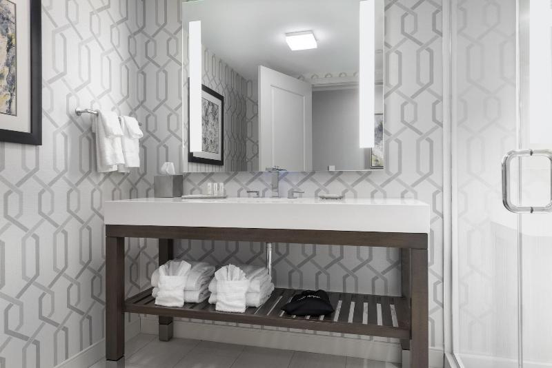 Courtyard by Marriott Edgewater NYC Area - Oda