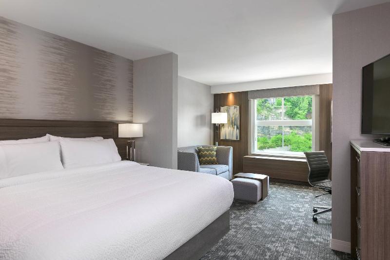 Courtyard by Marriott Edgewater NYC Area - Oda