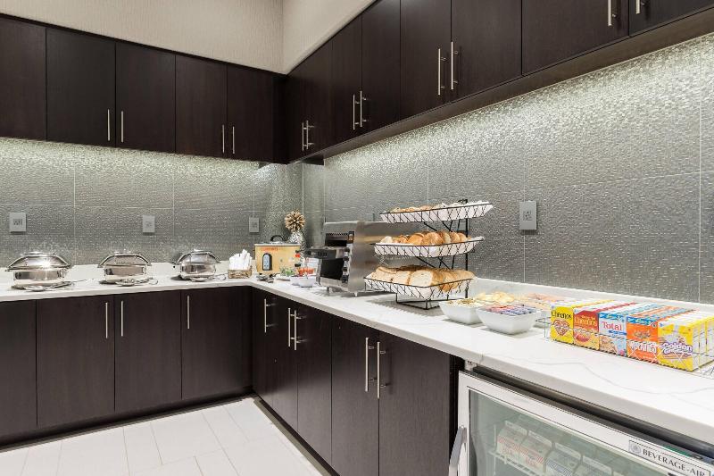 Courtyard by Marriott Edgewater NYC Area - Restoran